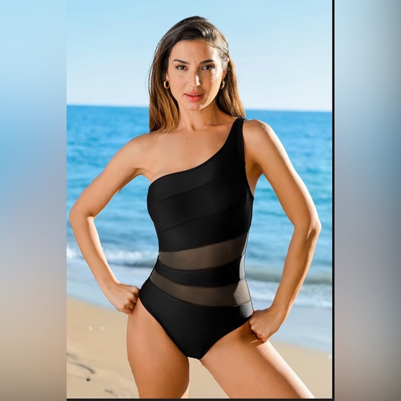 Cupshe Other - Cupshe ChiaoLezhee Tummy Control One Piece Swimsuit